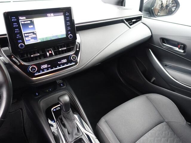 Toyota COROLLA Touring Sports 1.8 Hybrid First Edition Aut- Head Up, Camera, Navigatie, Stoelverwarming, Comfort Interieur, Park Pilot