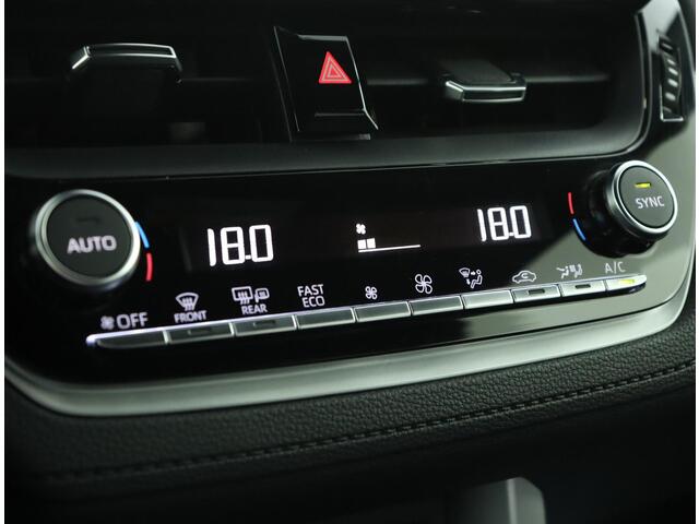 Toyota COROLLA Cross Hybrid 200 Dynamic | Parkeerhulp camera | Apple carplay & Android auto |