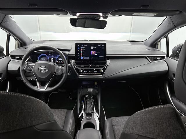 Toyota COROLLA Touring Sports Hybrid 140 Dynamic Limited | Navigatie | Stoel- en Stuurverwarming | Elektrische Achterklep | Parkeersensoren voor + achter |