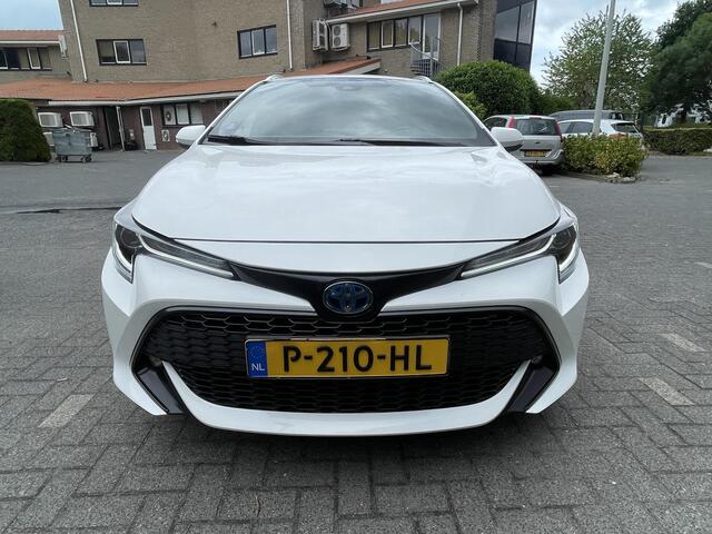 Toyota COROLLA Touring Sports 1.8 Hybrid Dynamic All seasonbanden