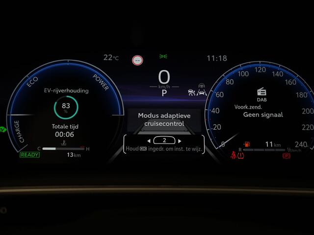 Toyota COROLLA Cross Hybrid 200 Dynamic Nu inclusief ¤ 2.500 inruilvoordeel! Direct leverbaar