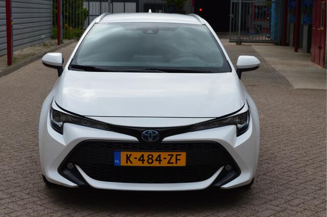 Toyota COROLLA Touring Sports 1.8 Hybrid Business Plus O.a: Camera, Keyless, ACC, Stoelverw, Carplay, Etc. All-in prijs!