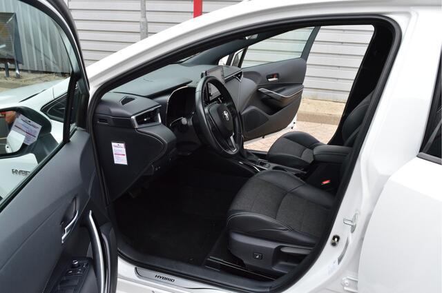 Toyota COROLLA Touring Sports 1.8 Hybrid Business Plus O.a: Camera, Keyless, ACC, Stoelverw, Carplay, Etc. All-in prijs!