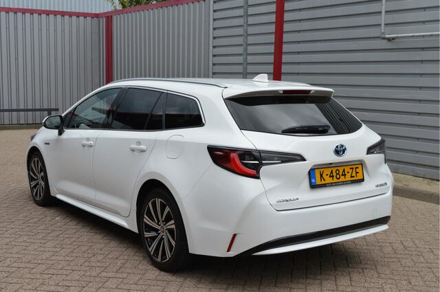 Toyota COROLLA Touring Sports 1.8 Hybrid Business Plus O.a: Camera, Keyless, ACC, Stoelverw, Carplay, Etc. All-in prijs!