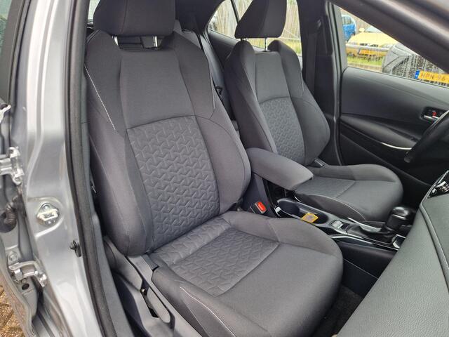 Toyota COROLLA 1.8 Hybrid Business Clima stoelverwarming cruise parkeersensoren