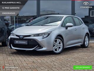 toyota-corolla-1.8-hybrid-business-