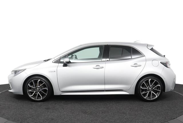 Toyota COROLLA 1.8 Hybrid Executive | Trekhaak | Navigatie | leder | Parkeer sensoren | stoelverwarming |