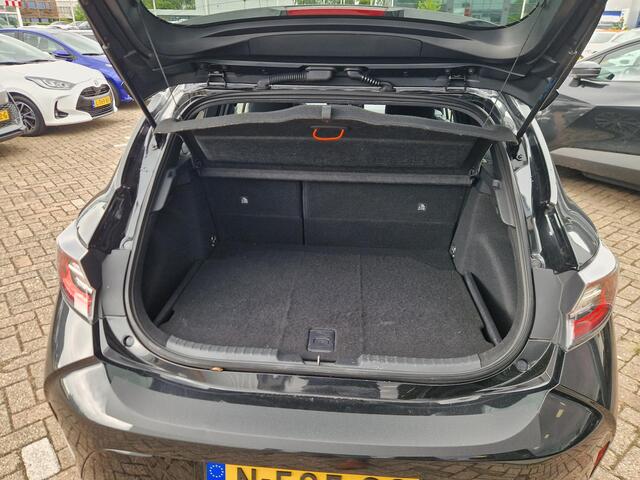 Toyota COROLLA 2.0 Hybrid Business Plus 180 pk