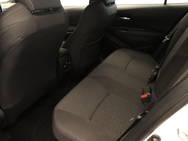 Toyota COROLLA Touring Sports 1.8 Hybrid Active - ORIGINEEL NEDERLANDSE AUTO - NAVIGATIE - CLIMATE CONTROL - ELEKTRISCH VERSTELBARE BUITENSPIEGELS - APPLE CARPLAY/ ANDROID AUTO - KEYLESS START