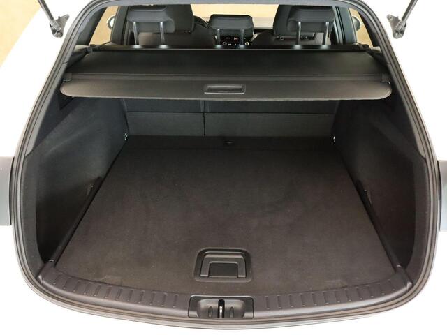 Toyota COROLLA Touring Sports 1.8 Hybrid Active - ORIGINEEL NEDERLANDSE AUTO - NAVIGATIE - CLIMATE CONTROL - ELEKTRISCH VERSTELBARE BUITENSPIEGELS - APPLE CARPLAY/ ANDROID AUTO - KEYLESS START