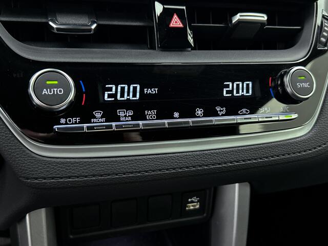 Toyota COROLLA Cross Hybrid 140 Dynamic | Full map navigatie | Privacy glass |