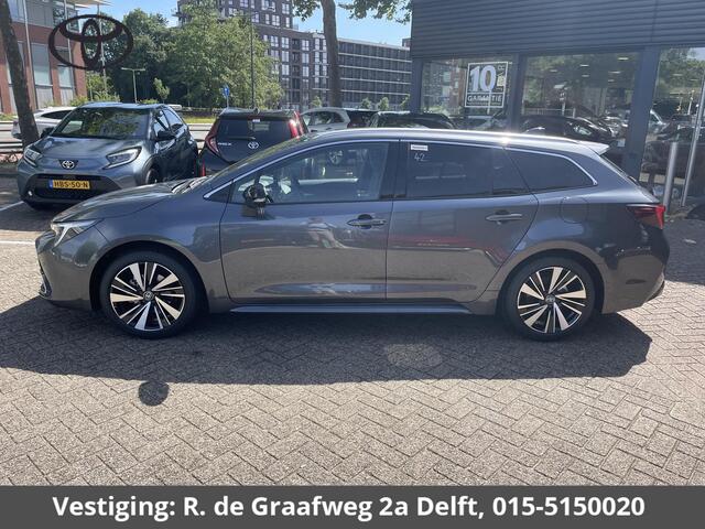 Toyota COROLLA Hybrid 140 Dynamic | Dodehoek Detectie | Navigatie | Stuur- & Stoelverwarming | Parkeersensoren