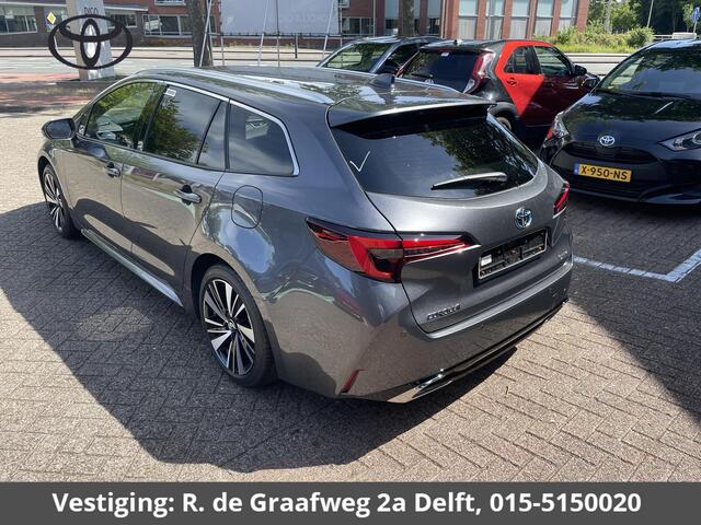 Toyota COROLLA Hybrid 140 Dynamic | Dodehoek Detectie | Navigatie | Stuur- & Stoelverwarming | Parkeersensoren