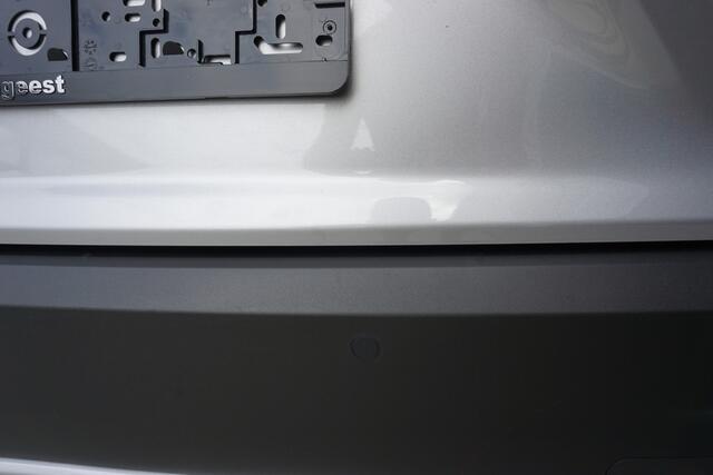 Toyota COROLLA Cross Hybrid 200 Style |Navi|Carplay|PDC V+A|Camera|Dodehoek|Elektrische a.klep|