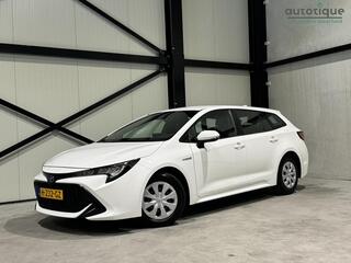 toyota-corolla-touring-sports-1.8-h