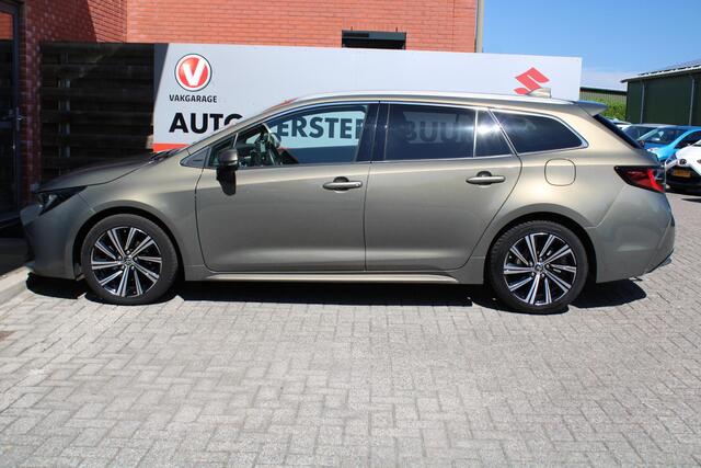 Toyota COROLLA Touring Sports 1.8 Hybrid Dynamic Automaat, Trekhaak, All-Seasonbanden en 1e Eigenaar!