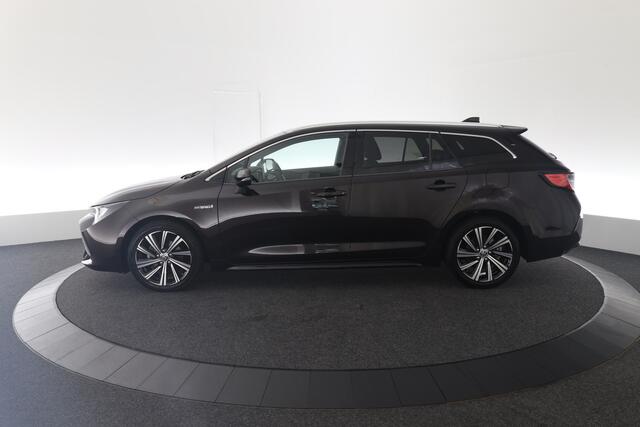 Toyota COROLLA Touring Sports 1.8 Hybrid Business Plus