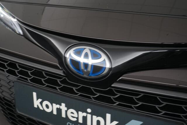 Toyota COROLLA Touring Sports 1.8 Hybrid Business Plus