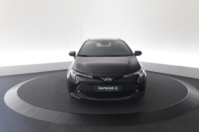 Toyota COROLLA Touring Sports 1.8 Hybrid Business Plus