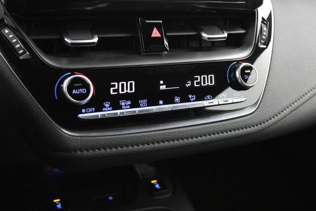 Toyota COROLLA Touring Sports 2.0 Hybrid GR-Sport Plus | Parkeersensoren voor en achter | Stoelverwarming | Electrische achterklep |