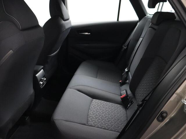 Toyota COROLLA Touring Sports 1.8 Hybrid Business | Achteruitrijcamera | ACC | Carplay!