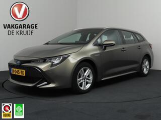 toyota-corolla-touring-sports-1.8-h