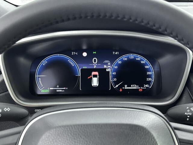 Toyota COROLLA Cross Hybrid 140 Style | Parkeersensoren | Metaallak | Lichtmetalen Velgen |