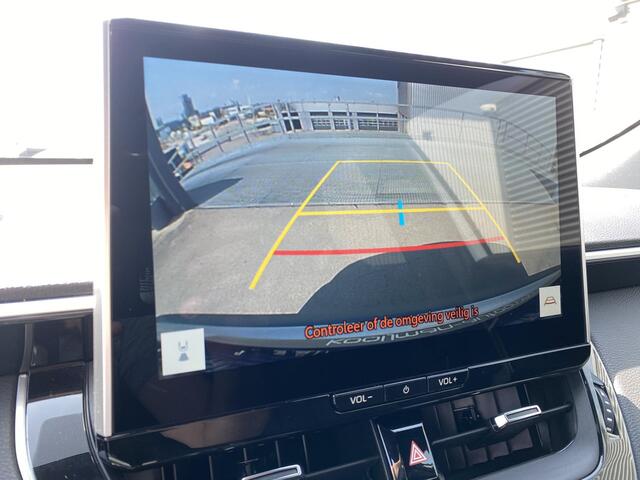 Toyota COROLLA Cross Hybrid 140 Dynamic edition Navigatie, Elektrische achterklep, LM Velgen, LMV, all-season banden, smart Key
