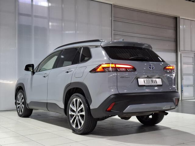 Toyota COROLLA Cross Hybrid 200 Dynamic Navigatie, Elek. Achterklep, Smart key, Led, LMV, Privacy glass, Adaptieve cruise control