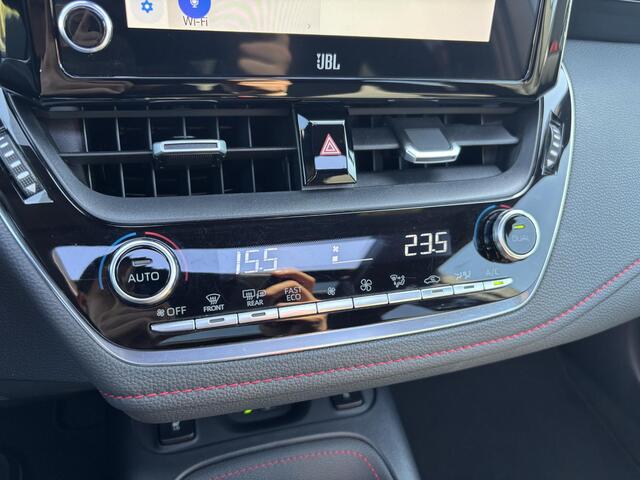 Toyota COROLLA 2.0 Hybrid Executive Schuifdak | Sportstoelen | JBL Audio | Apple Carplay/Android Auto | HUD | BSM | Nieuwstaat! | Toyota garantie tot 11-2032!