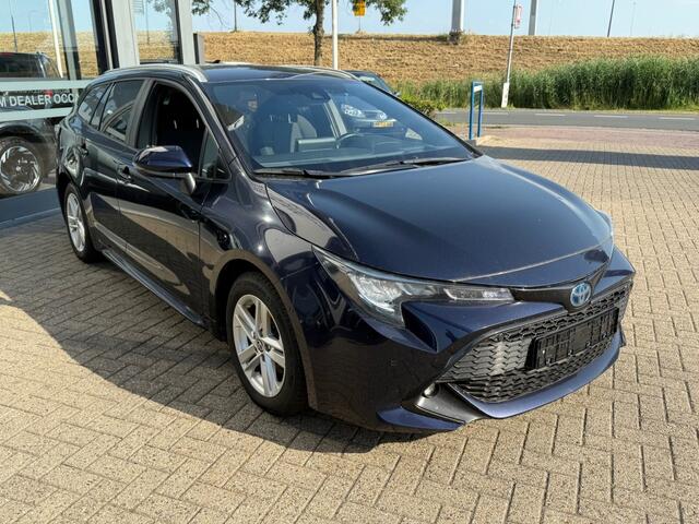 Toyota COROLLA 1.8 HYBRID 122PK SPORT AUTOMAAT NAVI PDC LMV SMART SAFETY+