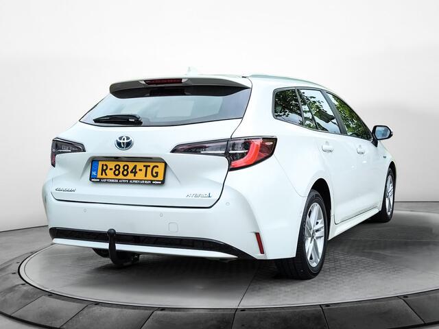 Toyota COROLLA Touring Sports 1.8 Hybrid Business (98 PK) 2e-Eig. & Keurig-Onderh. BOVAG-Garantie. Trekhaak, Navigatie/Apple-Carplay/Android-Auto, Adaptive-Cruisecontrol, Parkeersensoren-V+A, Achteruitrijcamera, Stoelverwarming, DAB, Lm-Velgen-16Inch, Privacy-Glas
