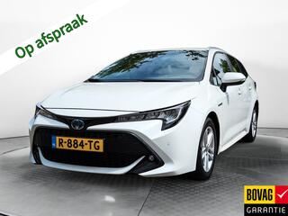 toyota-corolla-touring-sports-1.8-h