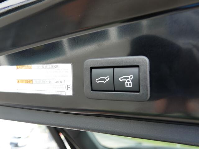 Toyota COROLLA Cross 2.0 High Power Hybrid First Edition ACC | HALF LEER | NAVI | TREKHAAK