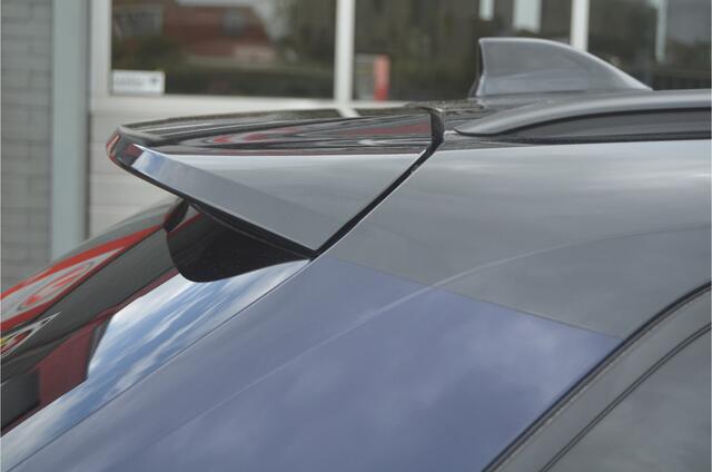 Toyota COROLLA Touring Sports stuur verwarming 12 mnd. gar.