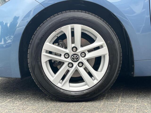 Toyota COROLLA 1.2 Turbo Active | Parkeercamera | Climate control | Adaptive cruise control | Licht metalen velgen |