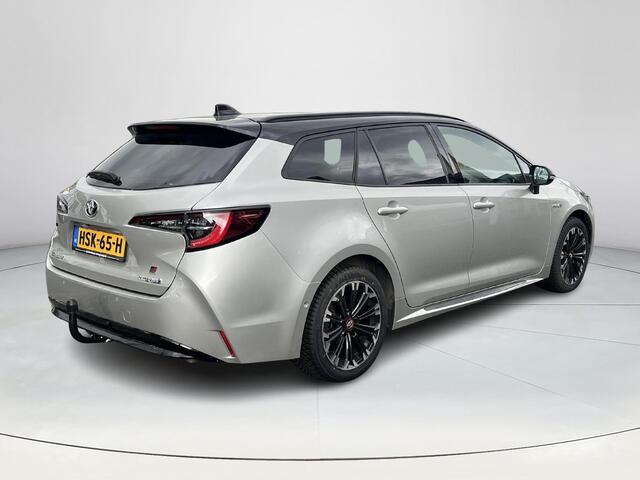 Toyota COROLLA Touring Sports 1.8 Hybrid GR-Sport | Bi-tone lak | Parkeersensoren | Trekhaak | Carplay |