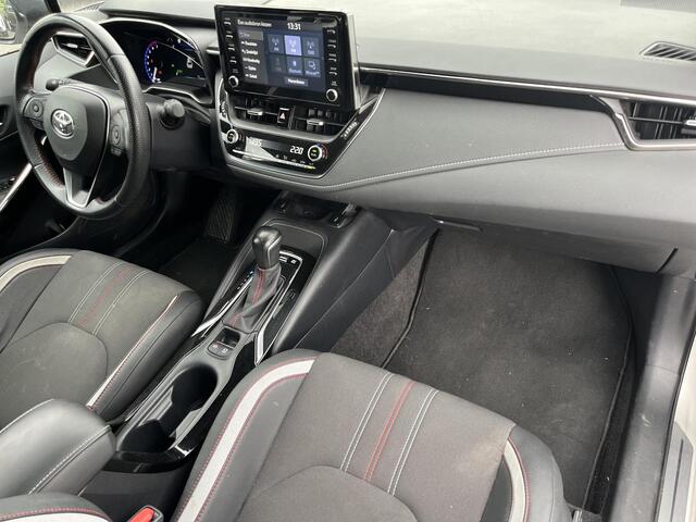 Toyota COROLLA Touring Sports 1.8 Hybrid GR-Sport | Bi-tone lak | Parkeersensoren | Trekhaak | Carplay |