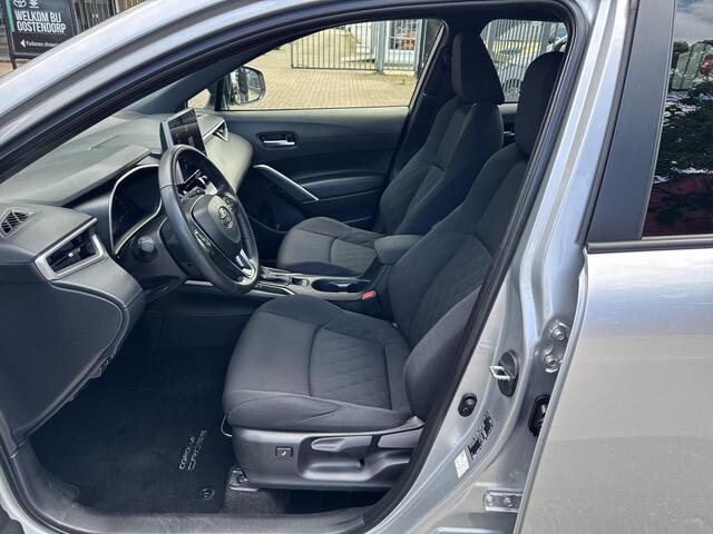 Toyota COROLLA Cross Hybrid 200 Style | 06-10141018 Voor meer informatie