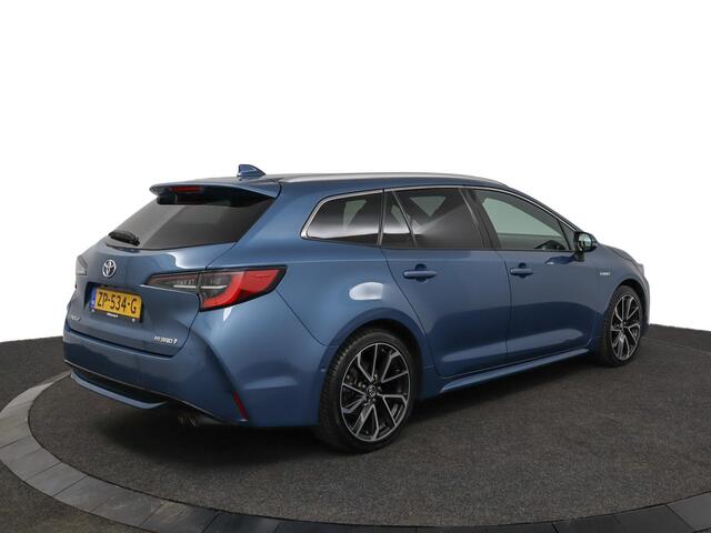 Toyota COROLLA Touring Sports 2.0 Hybrid Executive | Half lederen interieur | Lichtmetalen Velgen | Electrische kofferklep | Camera | Adaptieve Cruise Control