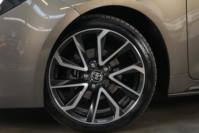 Toyota COROLLA Hybrid 140 Executive, Schuifdak, Trekhaak