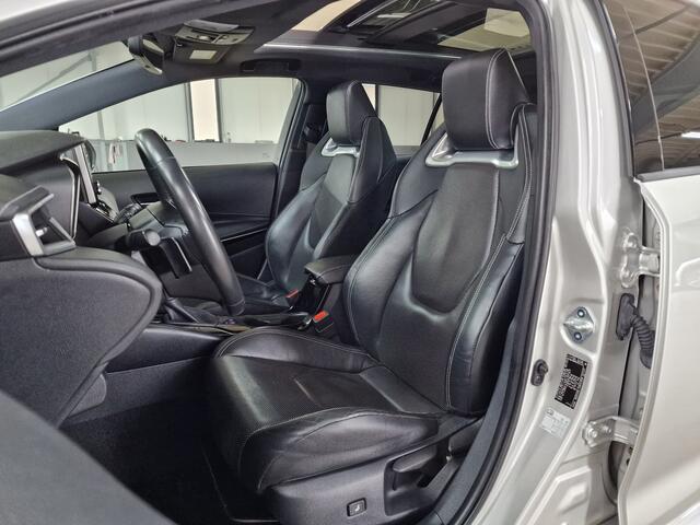Toyota COROLLA Touring Sports 2.0 Hybrid Premium 184pk | Trekhaak | Panorama | Head-up