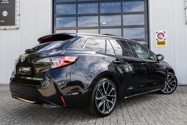 Toyota COROLLA Touring Sports 2.0 Hybrid Executive ?CAM?HUD?Pano?Leder