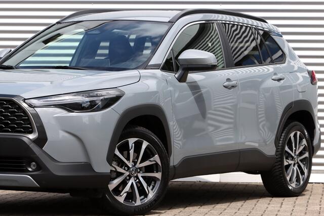 Toyota COROLLA Cross Hybrid 140 Team-D Manhattan Grey