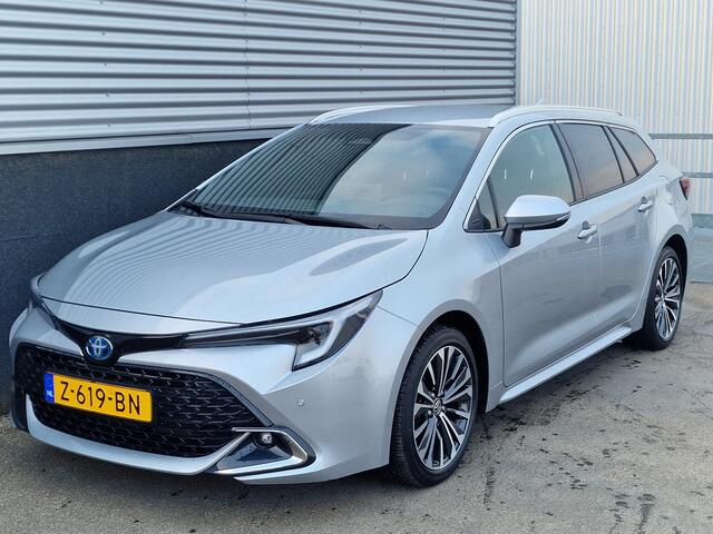 Toyota COROLLA Touring Sports Hybrid 140 Dynamic Adaptieve cruise control, dodehoek detectie, stoelverwarming, Apple Carplay/Android Auto, draadloze telefoonlader, achteruitrij camera,