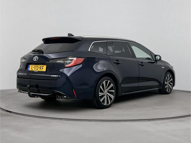 Toyota COROLLA Touring Sports 2.0 Hybrid Dynamic | Apple Carplay & Android Auto | Parkeercamera | Trekhaak |