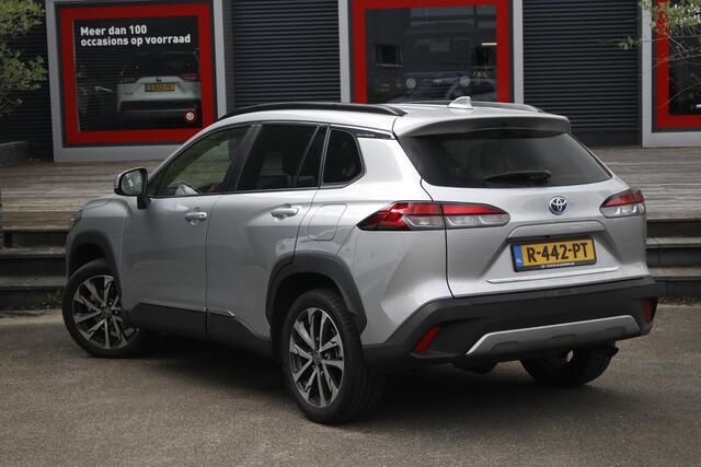 Toyota COROLLA Cross 2.0 Hybrid First Edition | Bearlock