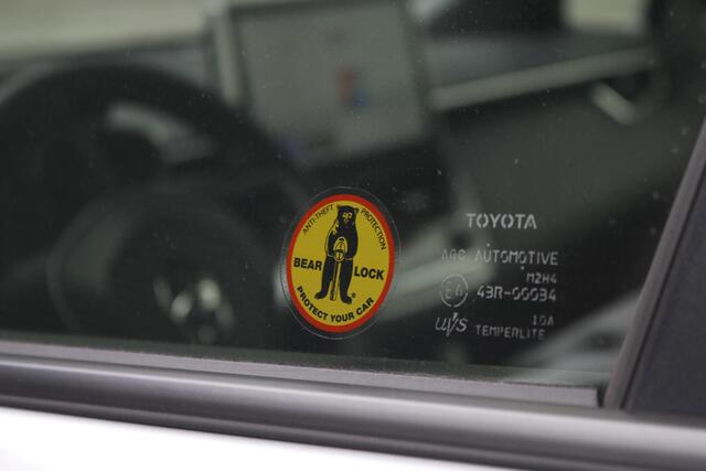 Toyota COROLLA Cross 2.0 Hybrid First Edition | Bearlock