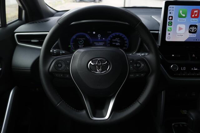 Toyota COROLLA Cross 2.0 Hybrid First Edition | Bearlock