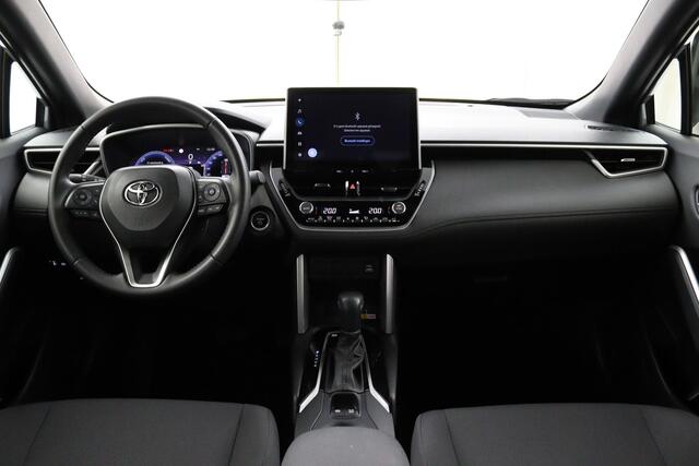 Toyota COROLLA Cross Hybrid 140 Dynamic | Elektrisch bedienbare Achterklep | Led Verlichting | Keyless Entry | Navigatie Grootscherm |